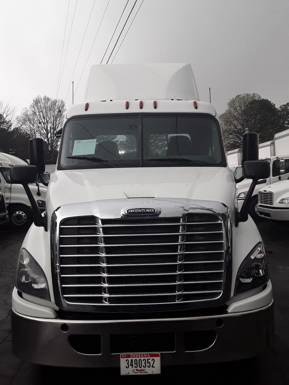 2017 Freightliner/Mercedes CASCADIA 113 668296