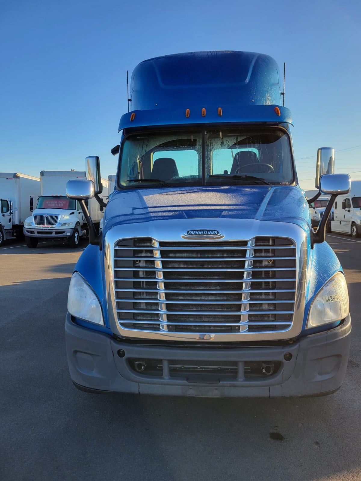 2017 Freightliner/Mercedes CASCADIA 125 668330