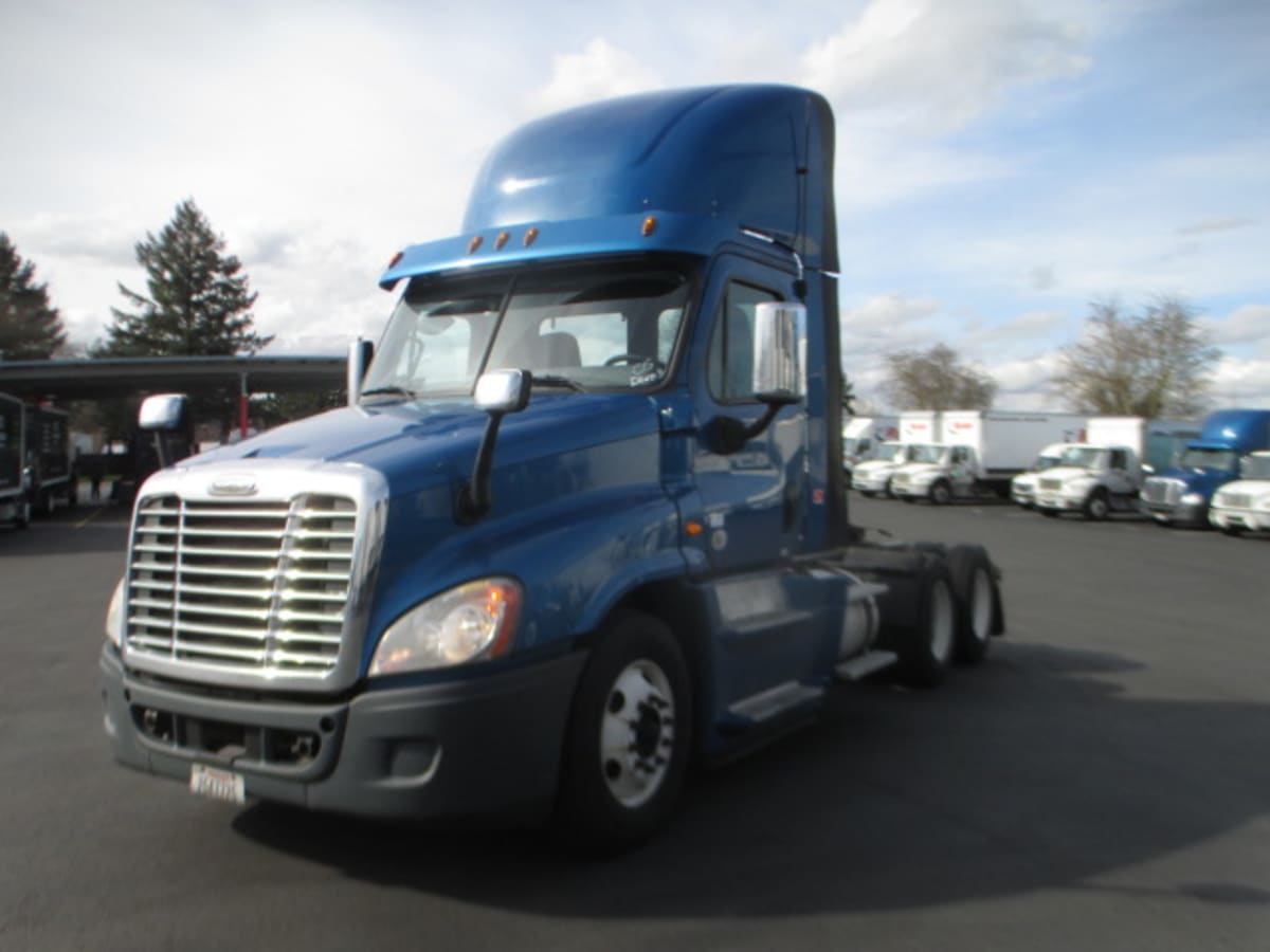 2017 Freightliner/Mercedes CASCADIA 125 668335