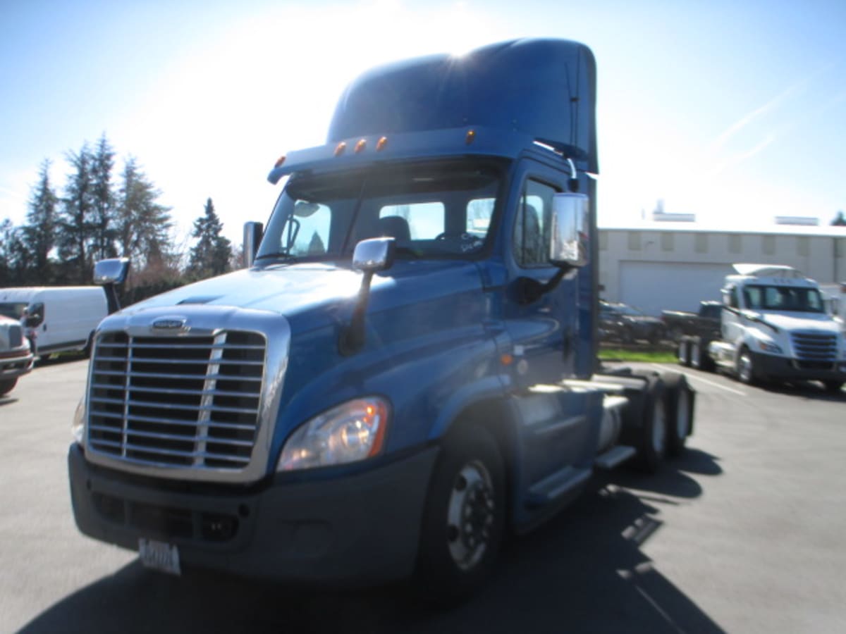 2017 Freightliner/Mercedes CASCADIA 125 668336