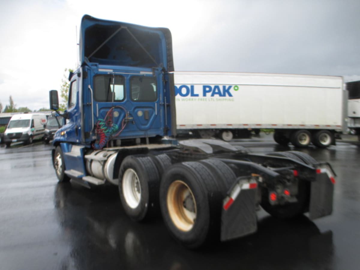 2017 Freightliner/Mercedes CASCADIA 125 668337