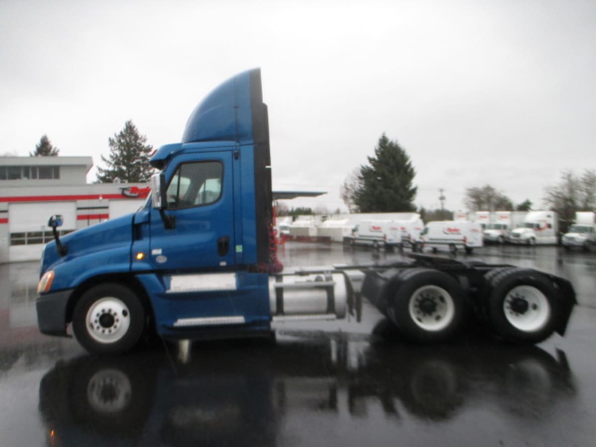 2017 Freightliner/Mercedes CASCADIA 125 668338