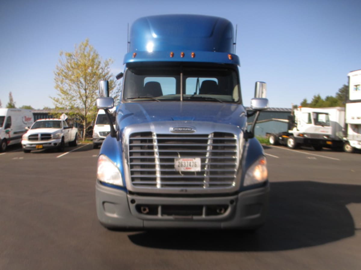 2017 Freightliner/Mercedes CASCADIA 125 668339