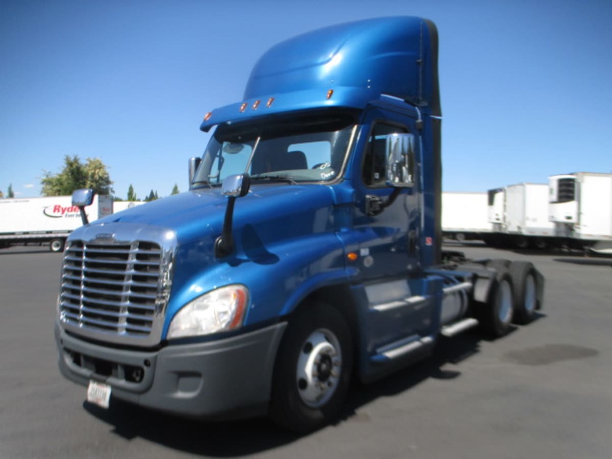 2017 Freightliner/Mercedes CASCADIA 125 668340