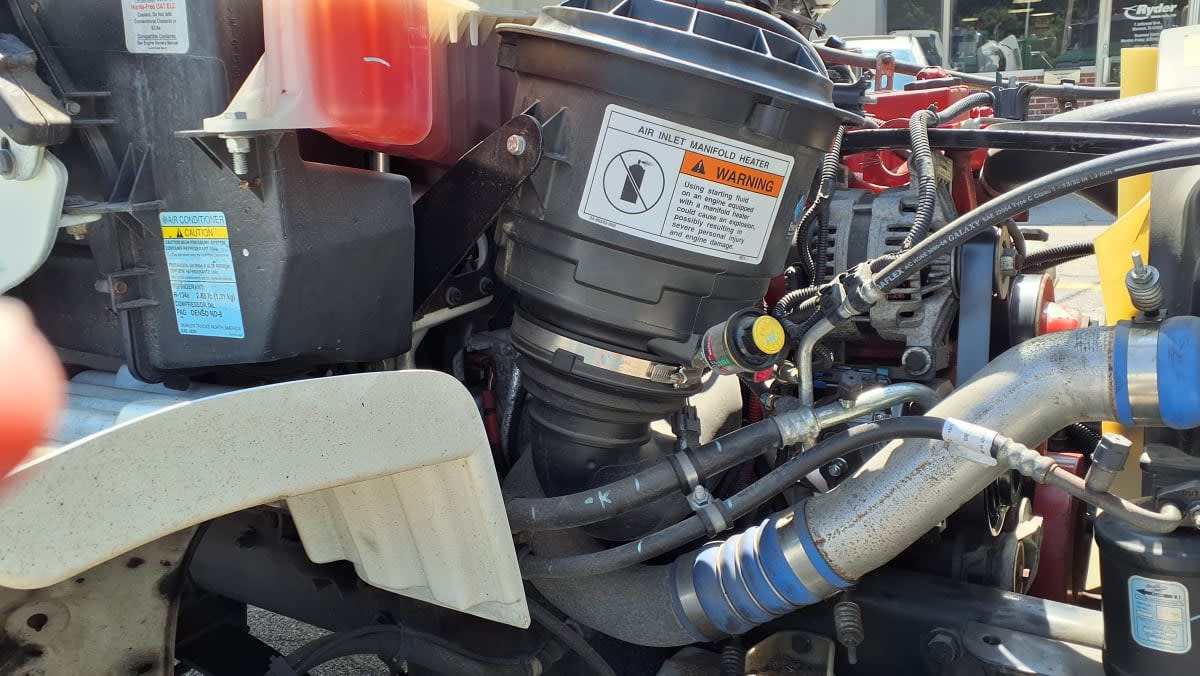 2017 Freightliner/Mercedes M2 106 668347