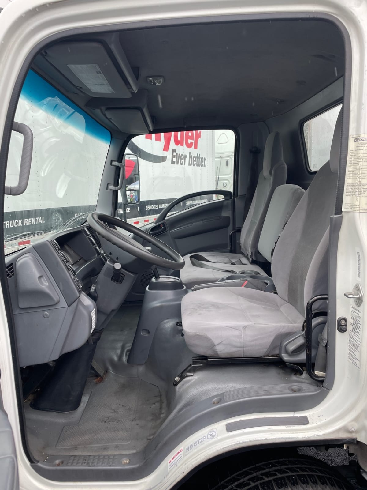 2016 Isuzu NPR HD 668375