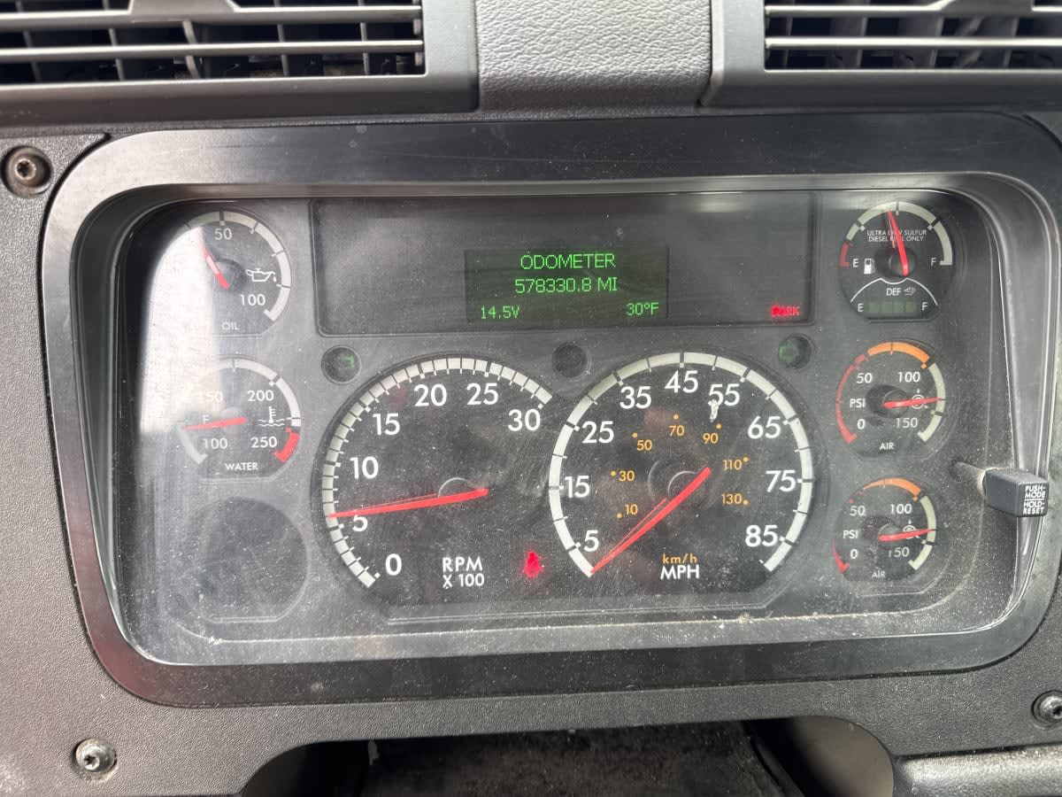 2017 Freightliner/Mercedes CASCADIA 125 668383