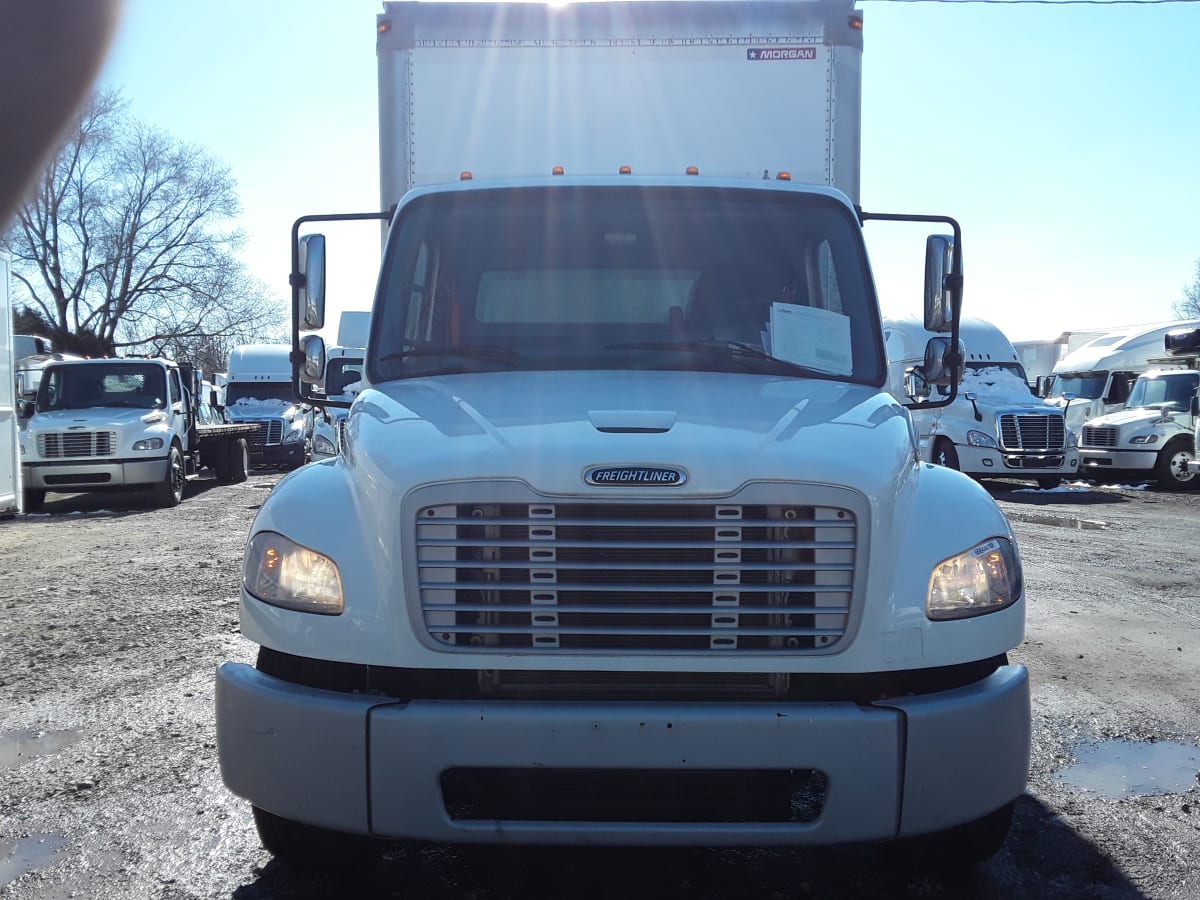 2016 Freightliner/Mercedes M2 106 668444