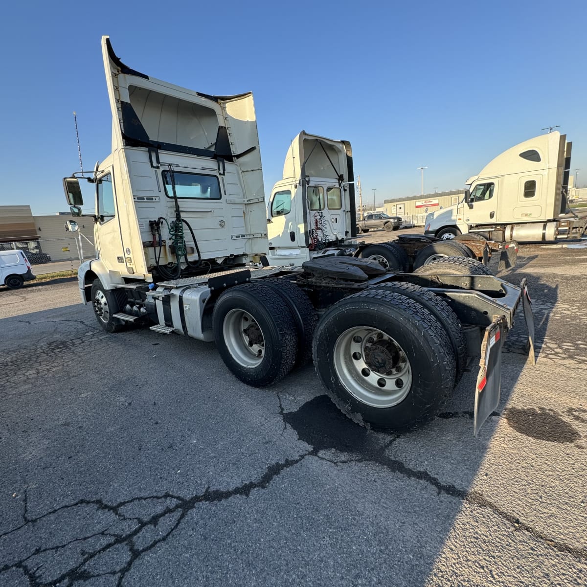 2017 Volvo VNM64T 668451