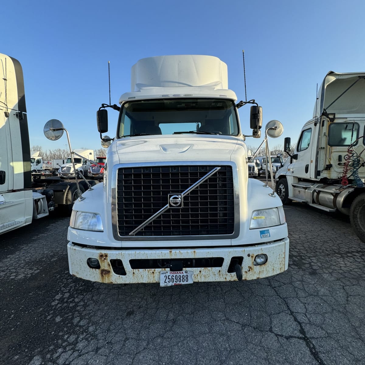 2017 Volvo VNM64T 668451