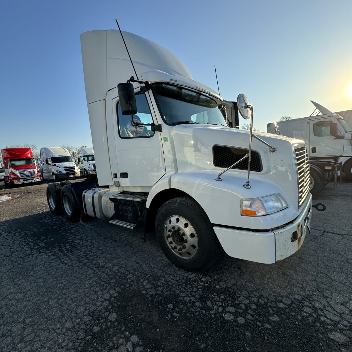 2017 Volvo VNM64T 668451