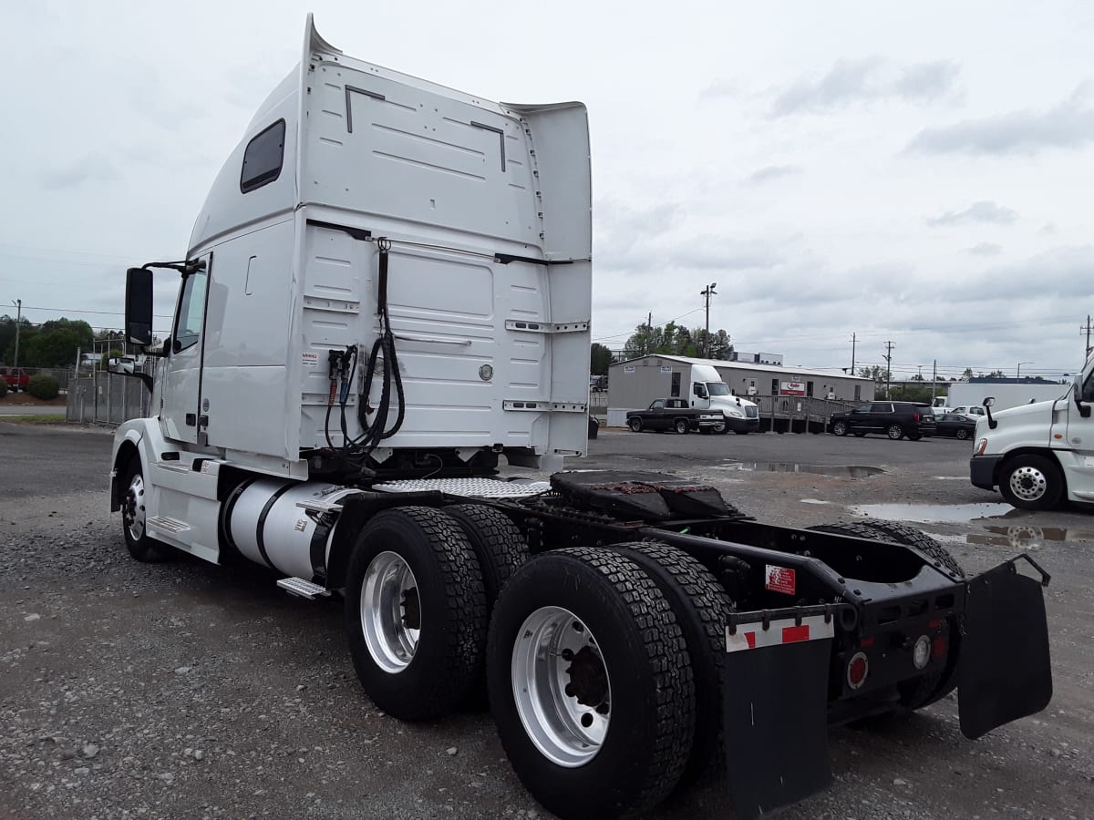 2017 Volvo VNL64T 670 668459