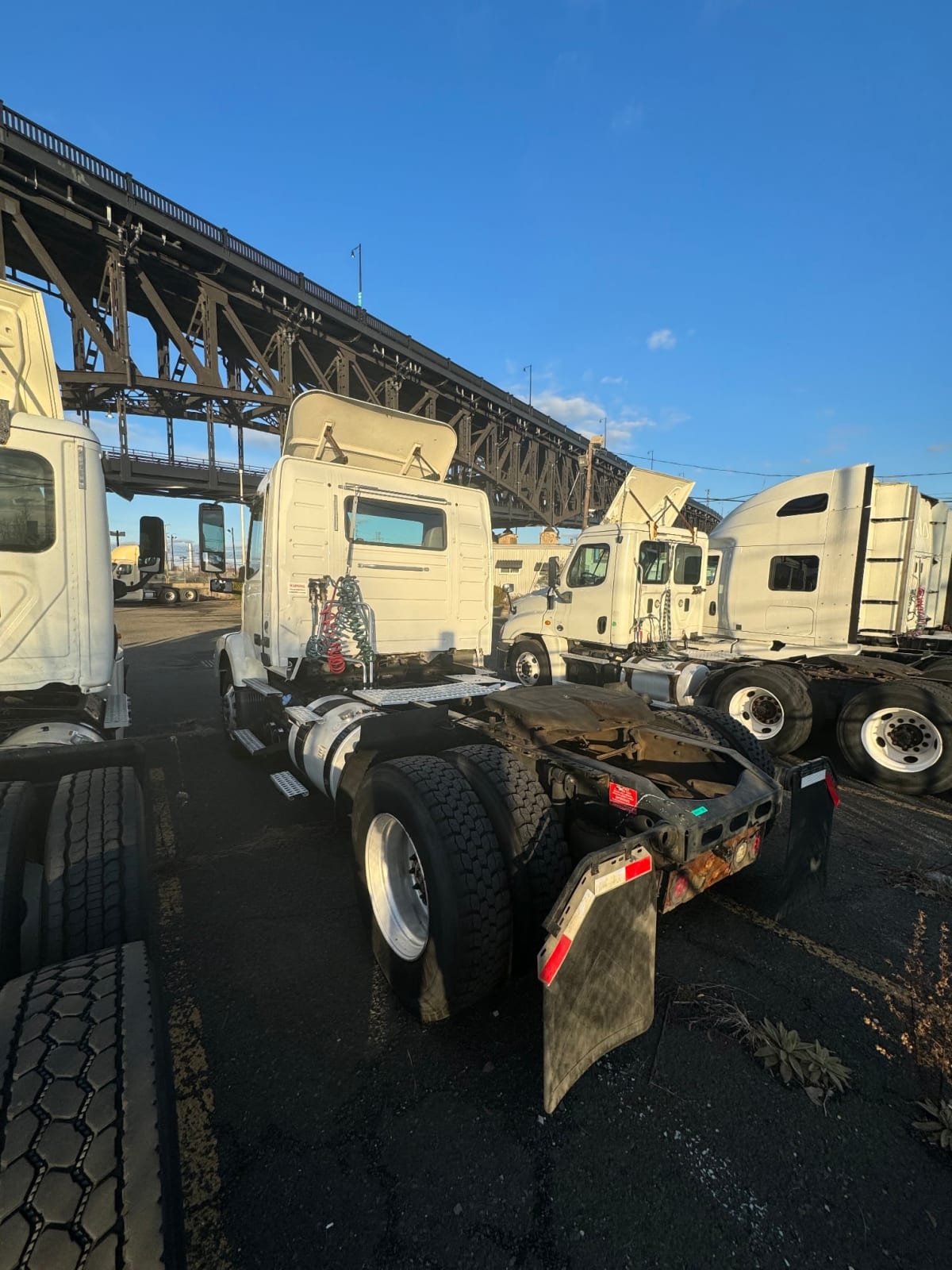 2017 Volvo VNM42TRACTOR 668487