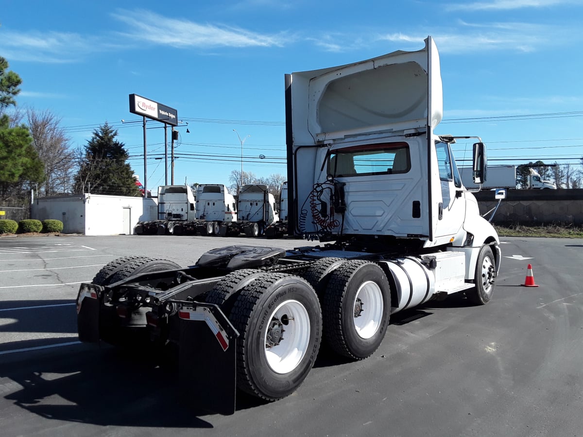 2017 Navistar International PROSTAR (6X4) 668845