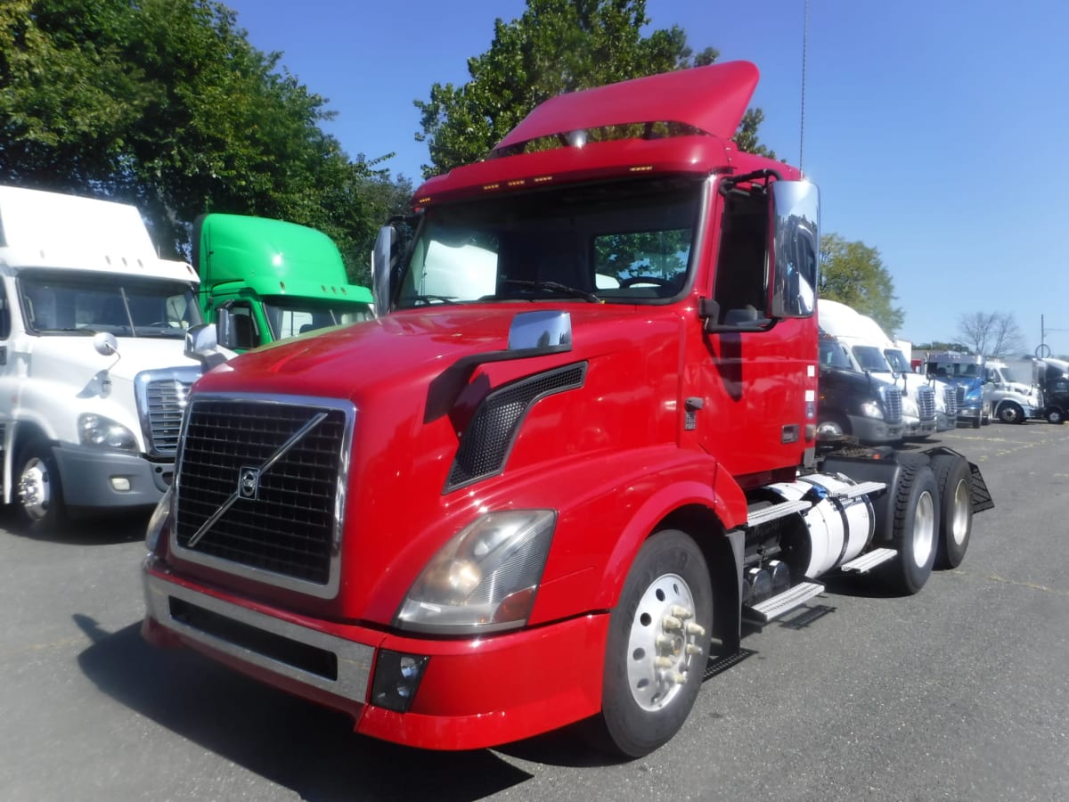 2017 Volvo VNL64TRACTOR 668914