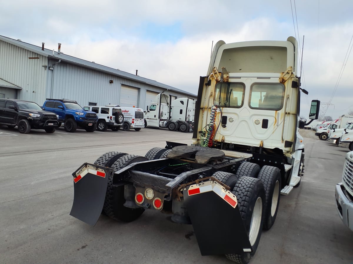 2017 Freightliner/Mercedes CASCADIA 125 668996