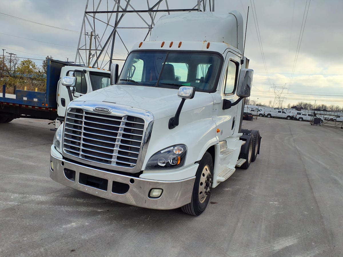 2017 Freightliner/Mercedes CASCADIA 125 668996