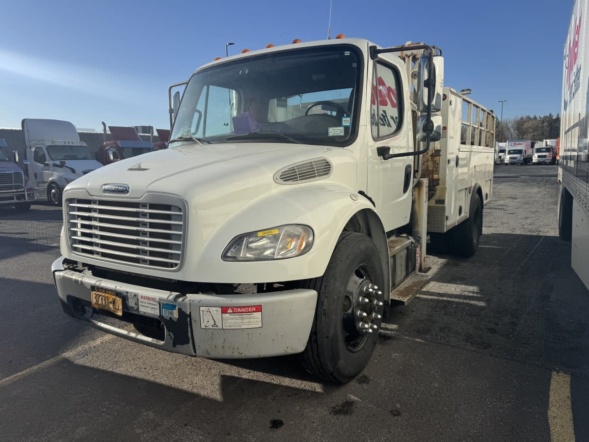 2017 Freightliner/Mercedes M2 106 669008