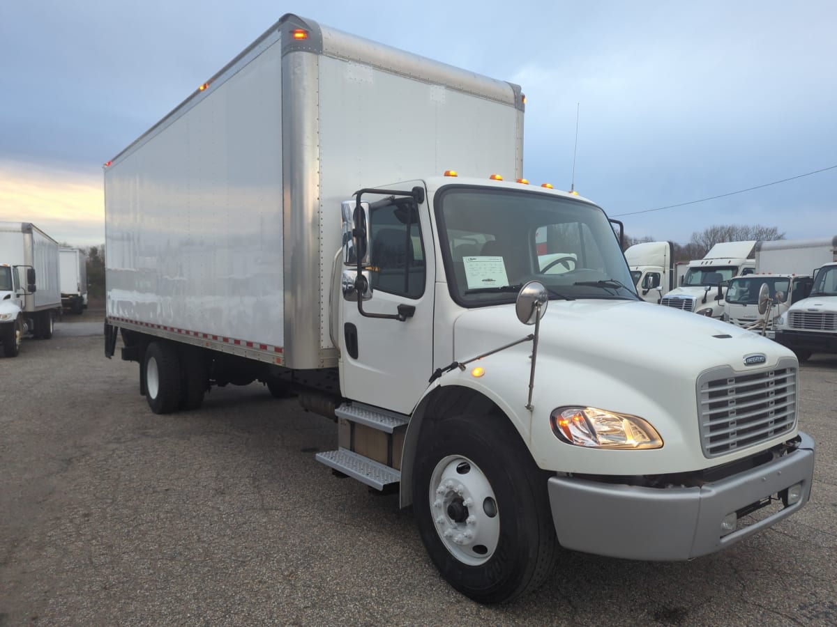 2017 Freightliner/Mercedes M2 106 669016