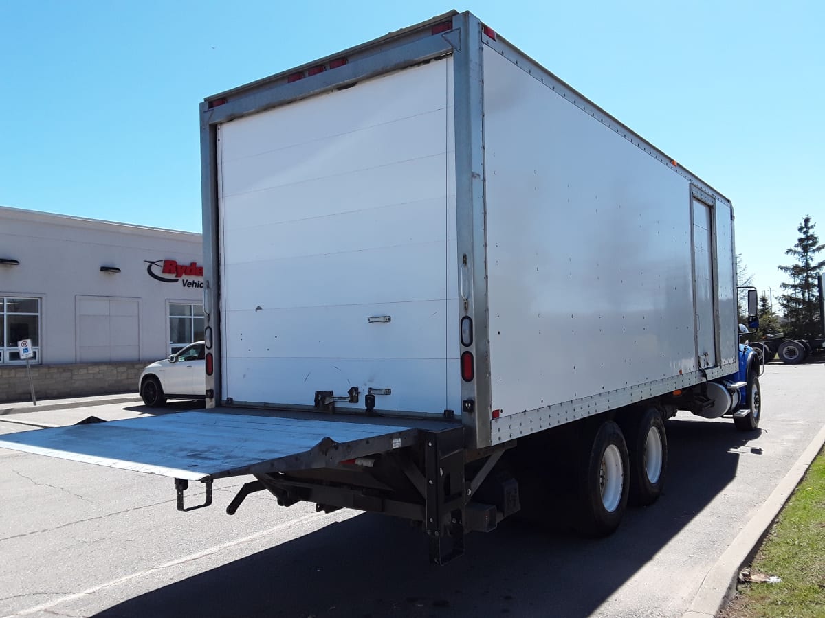 2017 Freightliner/Mercedes M2 106 669071