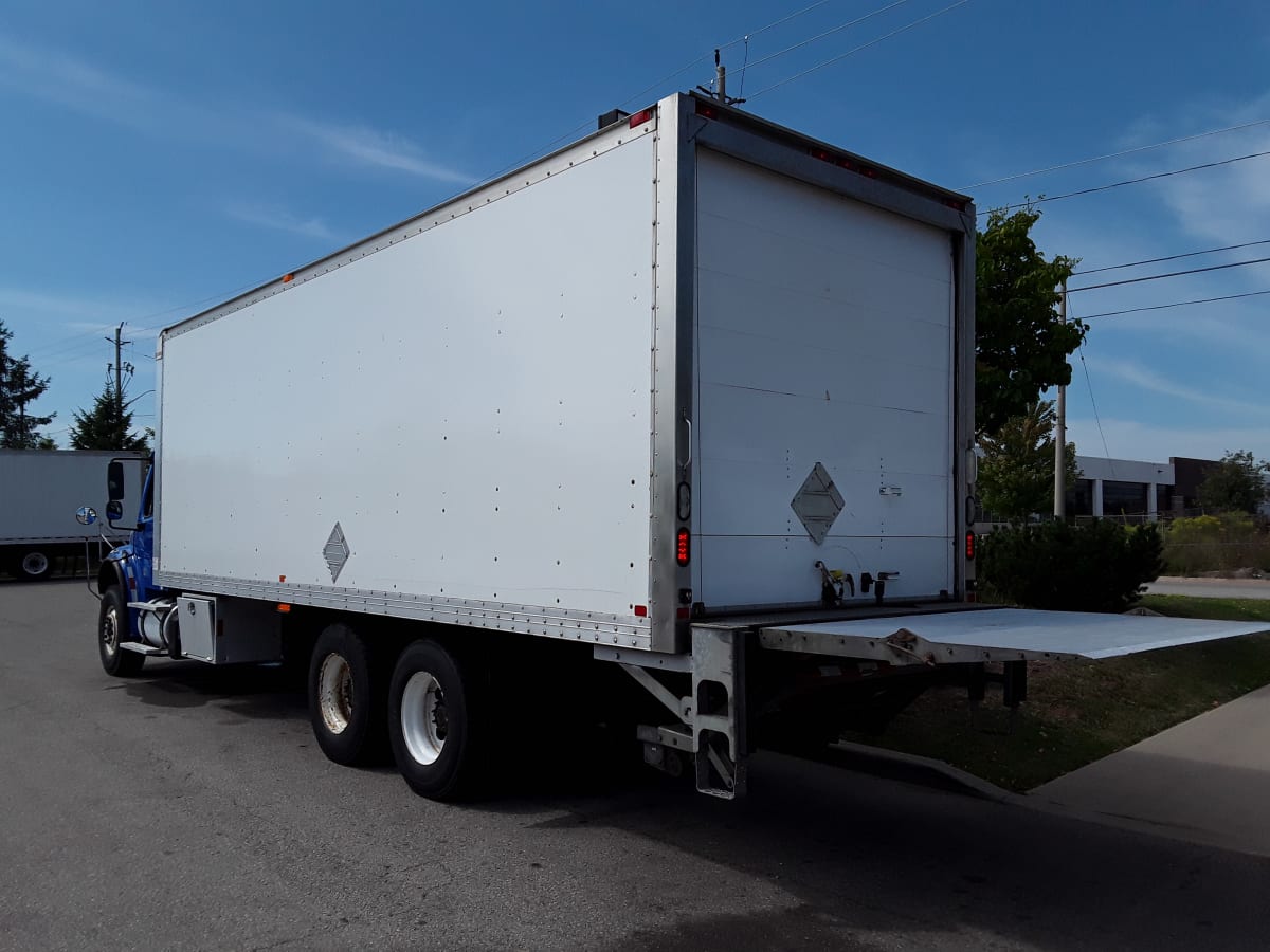 2017 Freightliner/Mercedes M2 106 669074