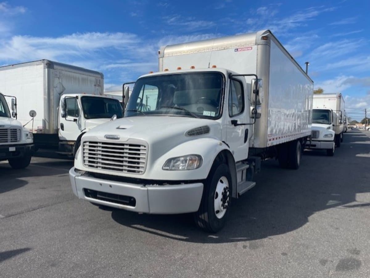2017 Freightliner/Mercedes M2 106 669103