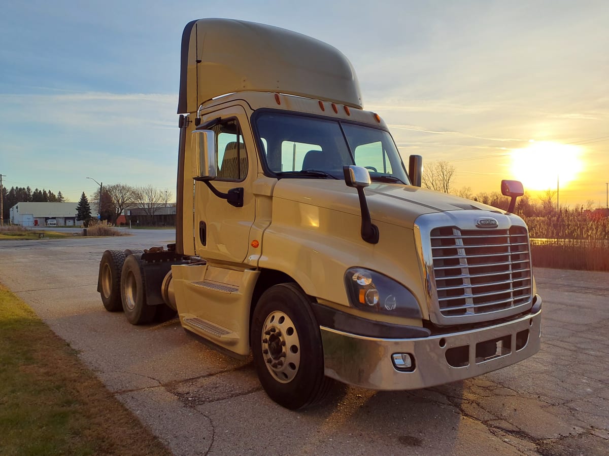 2017 Freightliner/Mercedes CASCADIA 125 669181