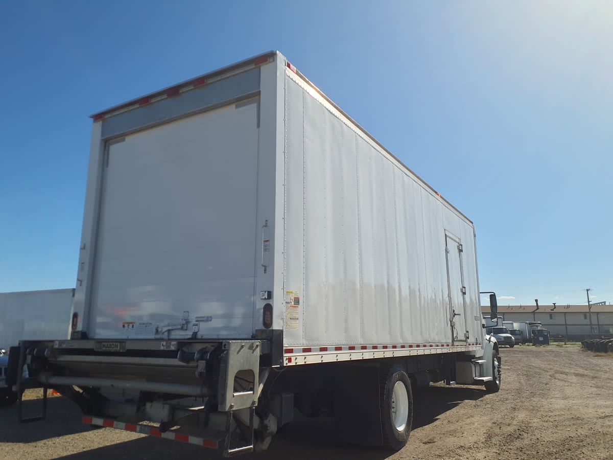2016 Freightliner/Mercedes M2 106 669205