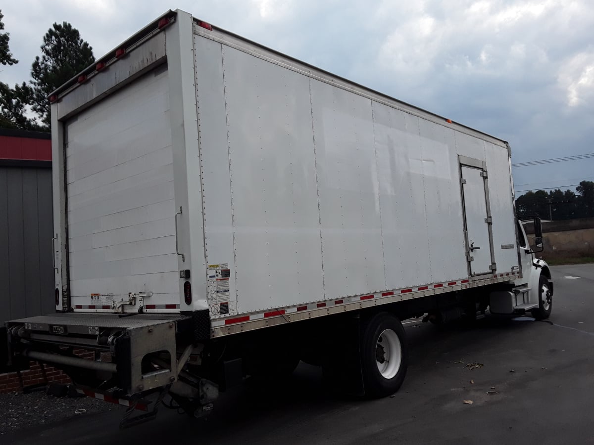 2016 Freightliner/Mercedes M2 106 669206