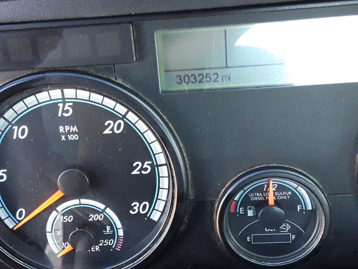 2016 Freightliner/Mercedes CASCADIA 125 669217