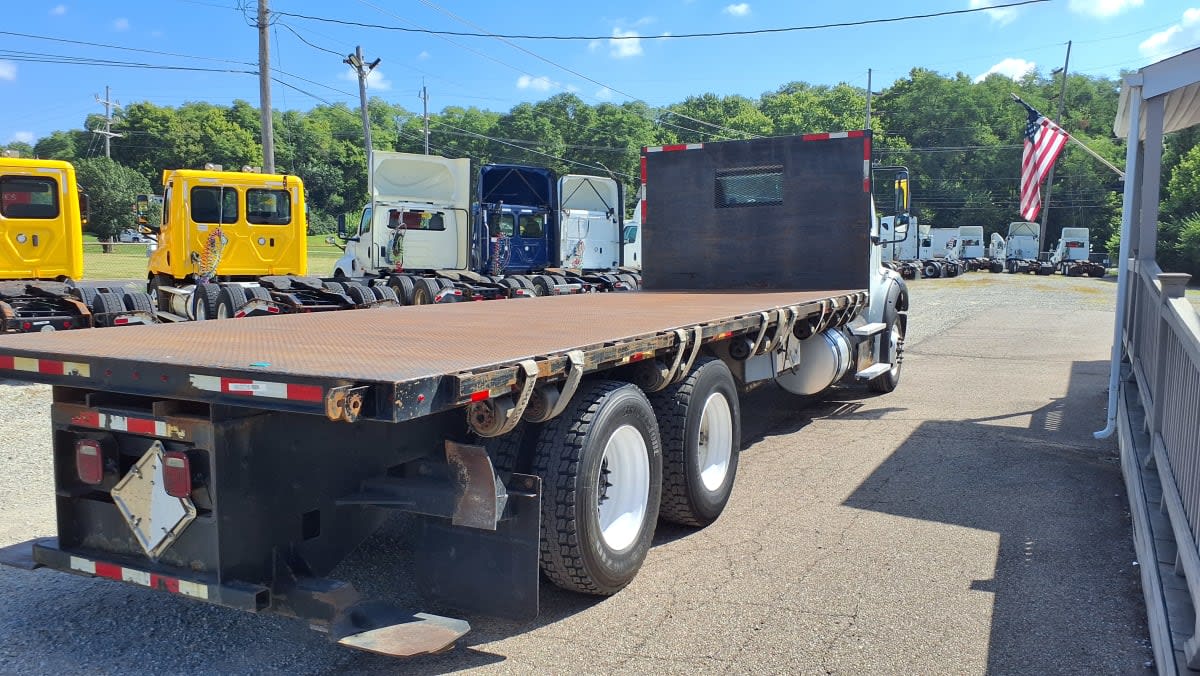 2017 Freightliner M2 112 in West Chester, OH — photo 4