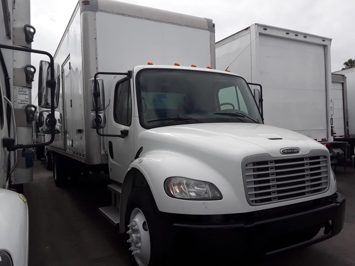 2016 Freightliner M2 106 669244