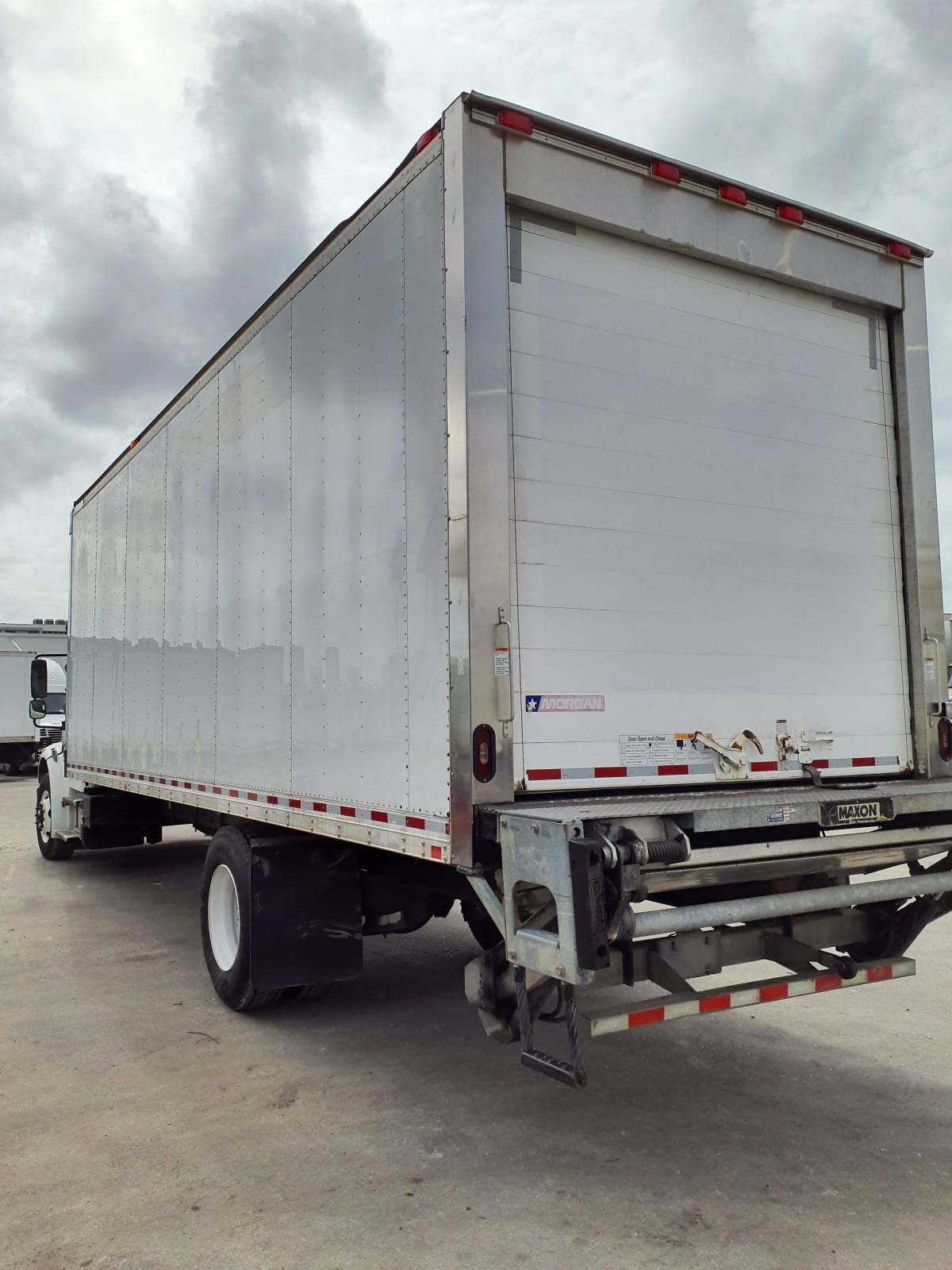 2016 Freightliner/Mercedes M2 112 669346