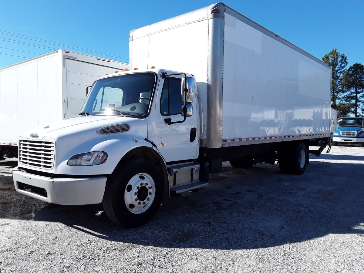 2016 Freightliner/Mercedes M2 106 669411