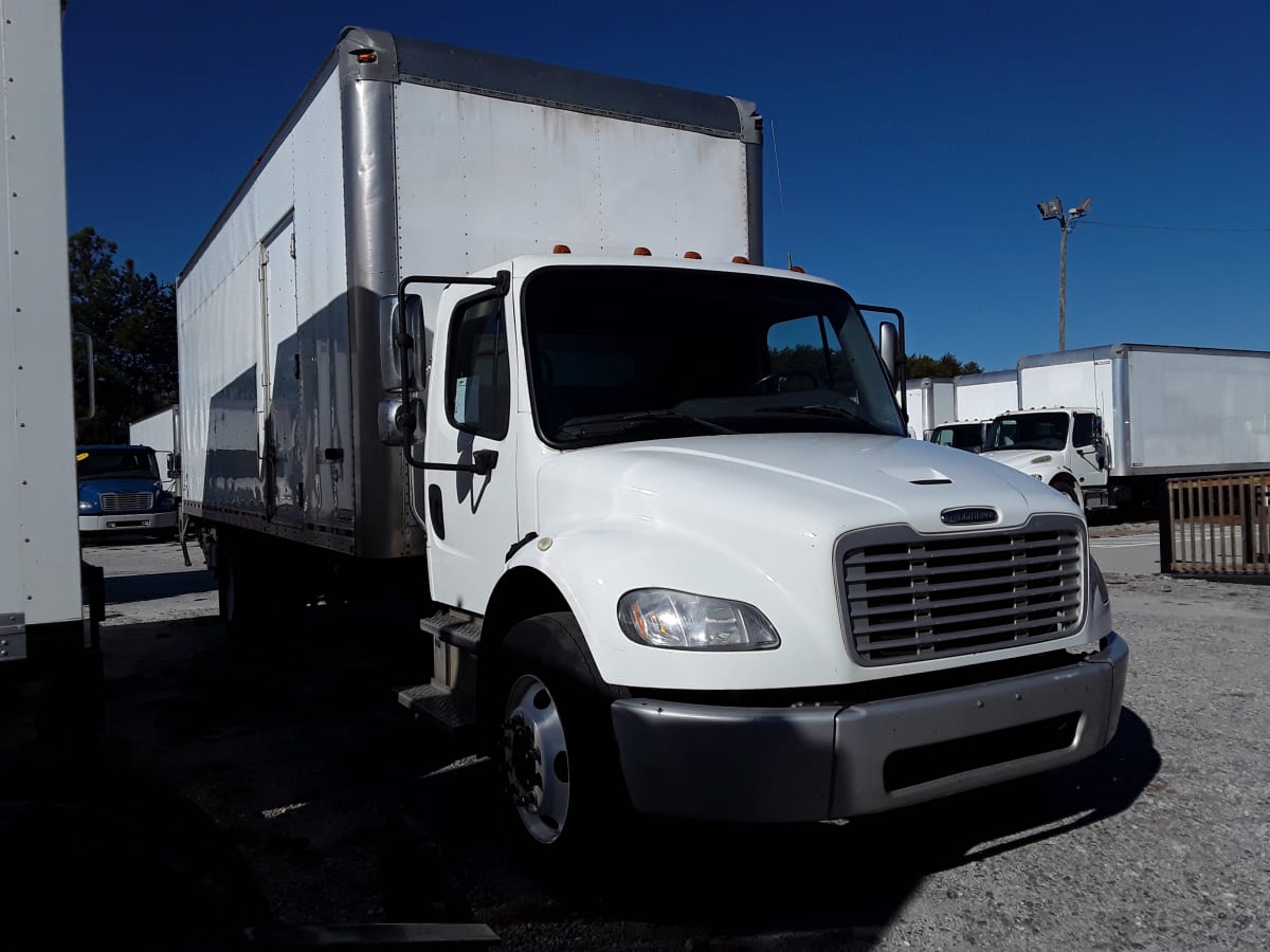 2016 Freightliner/Mercedes M2 106 669411