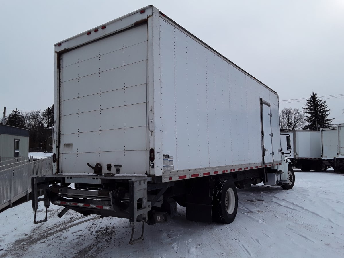 2016 Freightliner/Mercedes M2 106 669490