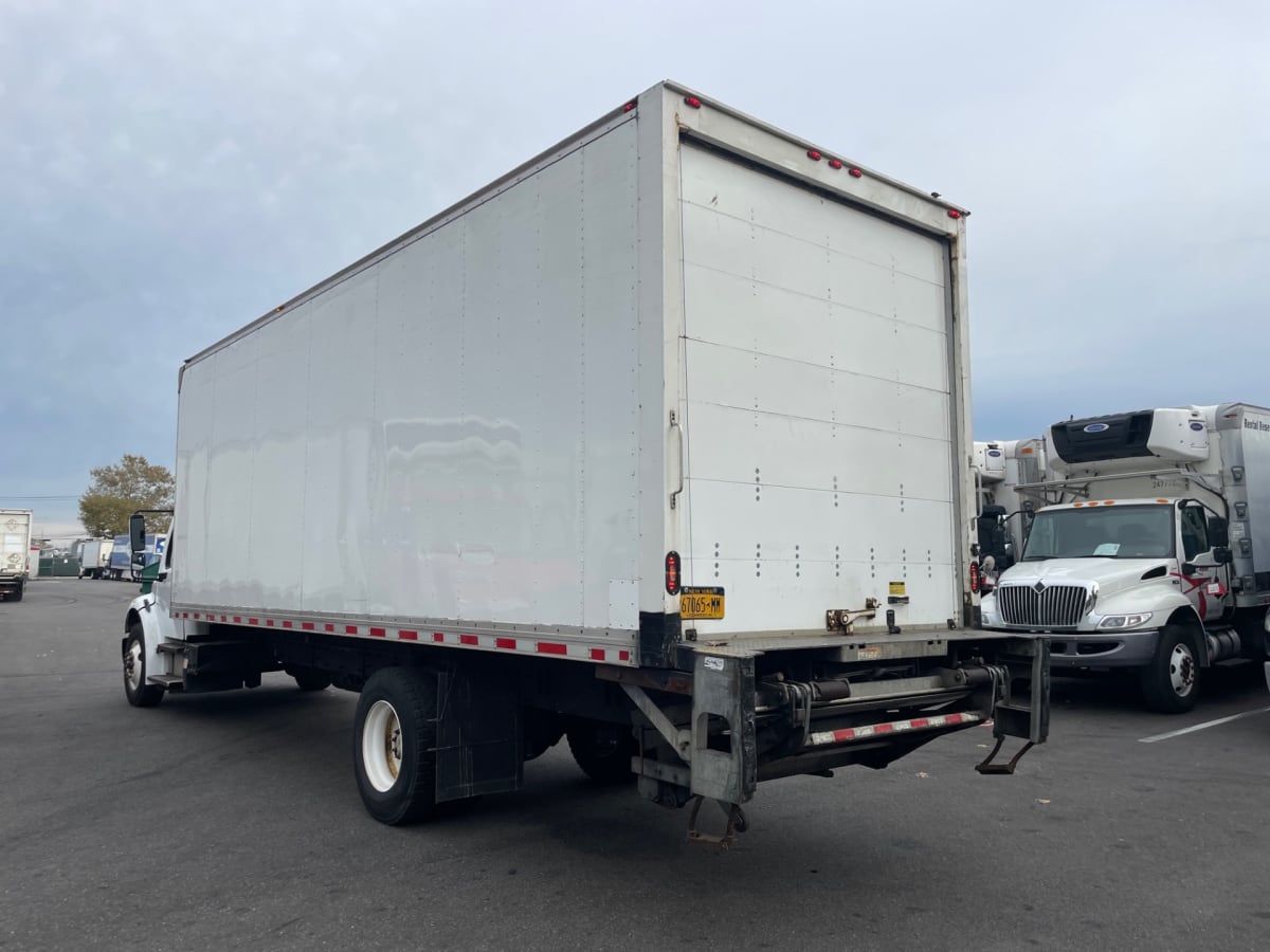 2016 Freightliner/Mercedes M2 106 669496