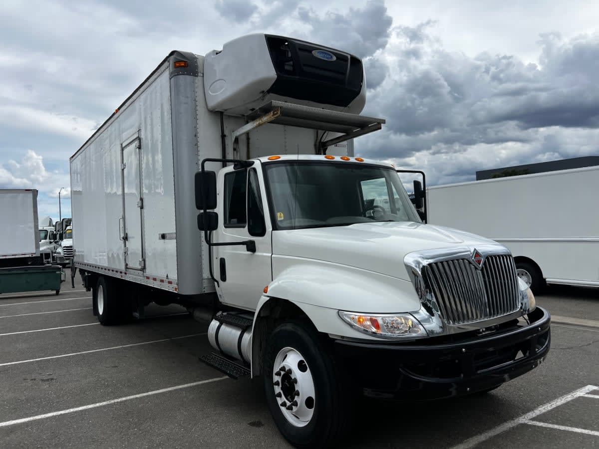 2017 Navistar International 4300 669519
