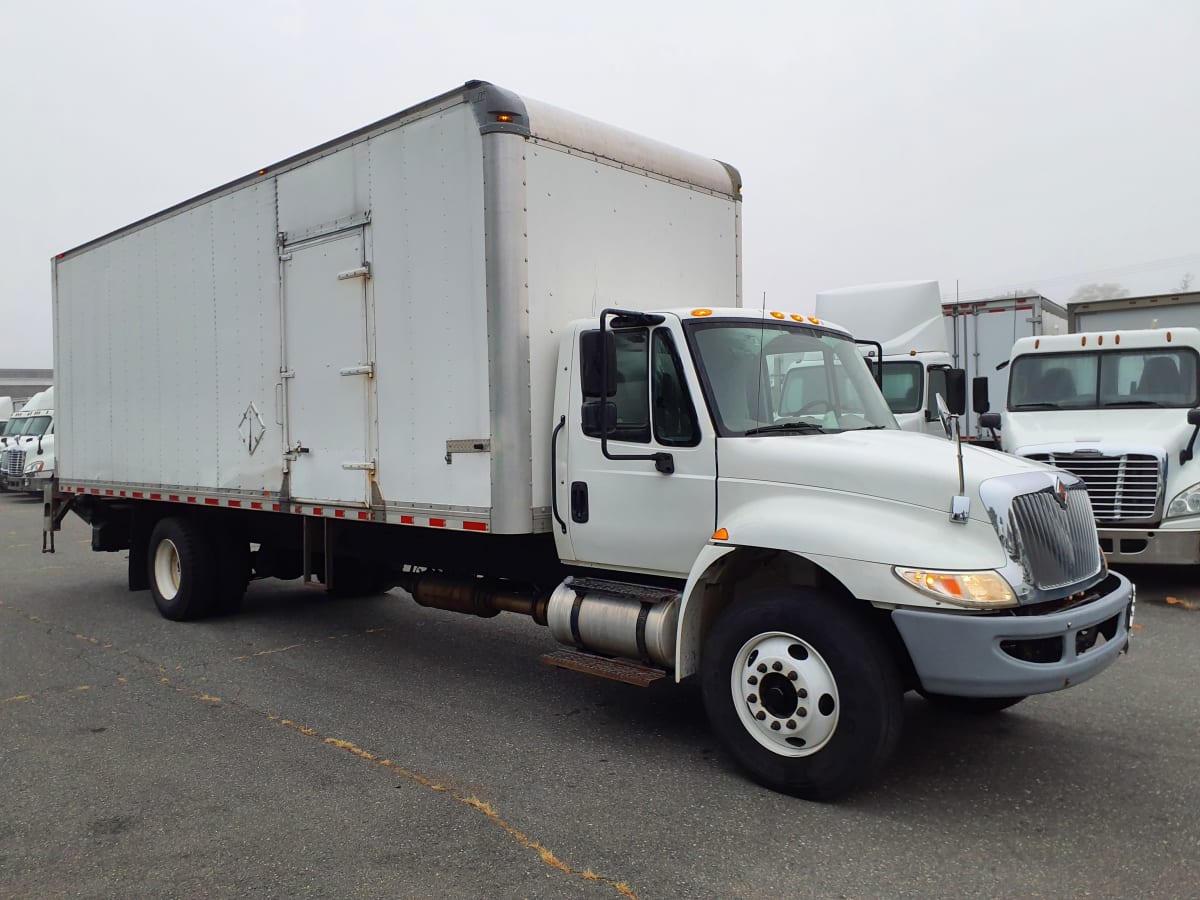 2017 Navistar International 4300 669553