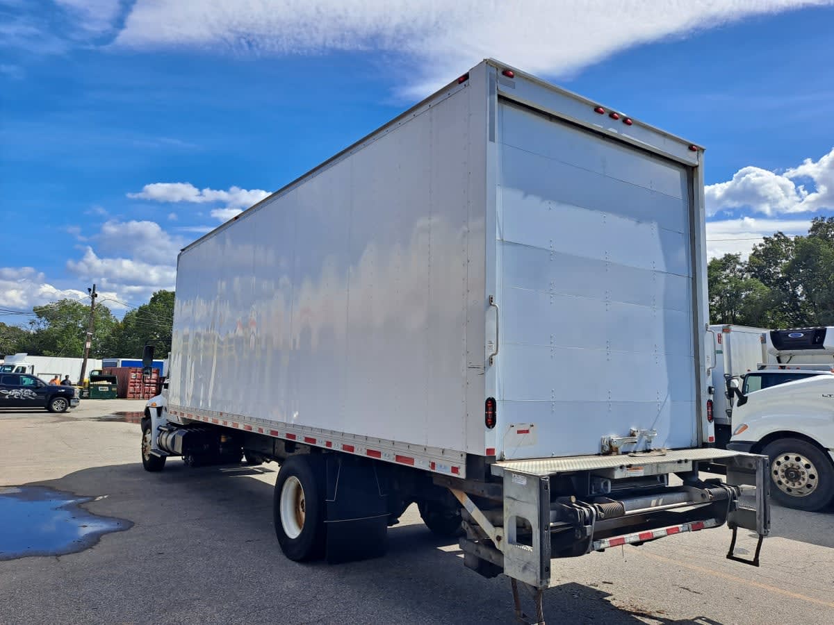 2017 International 4300 in Salisbury, MA — photo 6