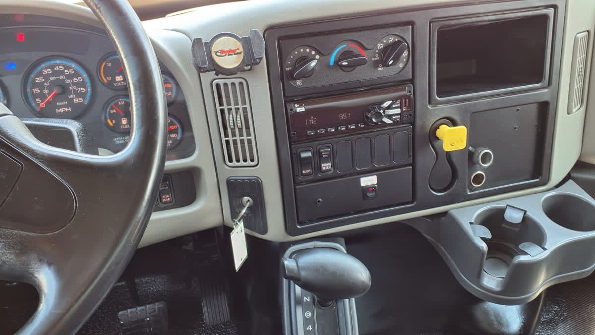 2017 Navistar International 4300 669597