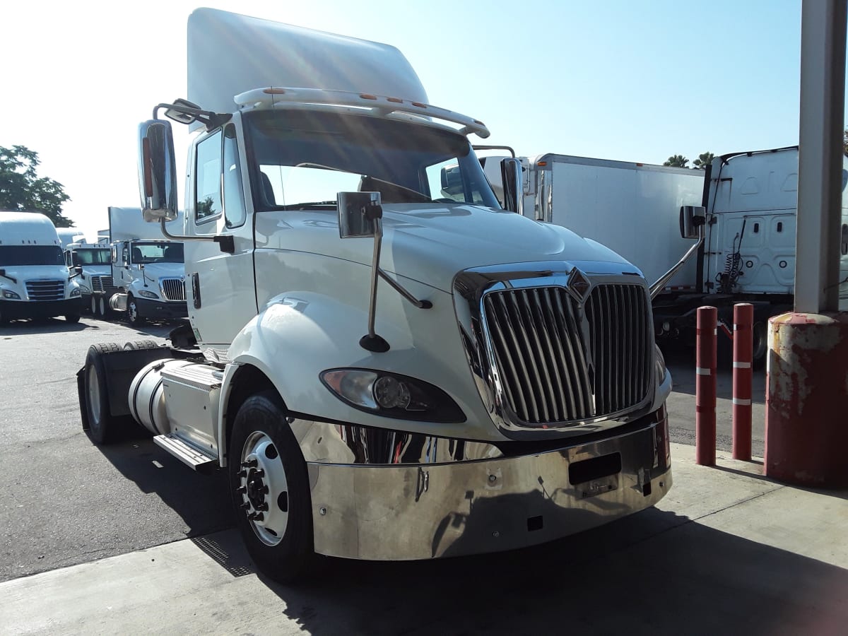 2017 Navistar International PROSTAR 669610