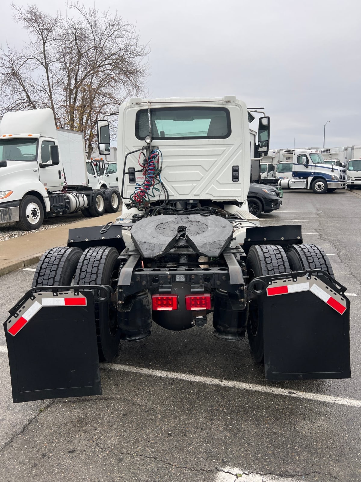 2017 International ProStar - image 5