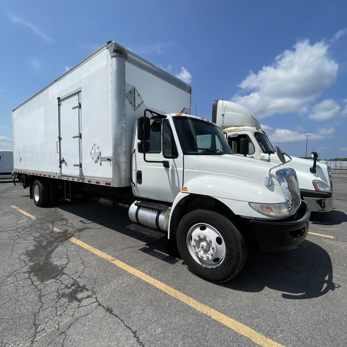 2017 Navistar International 4300 669657