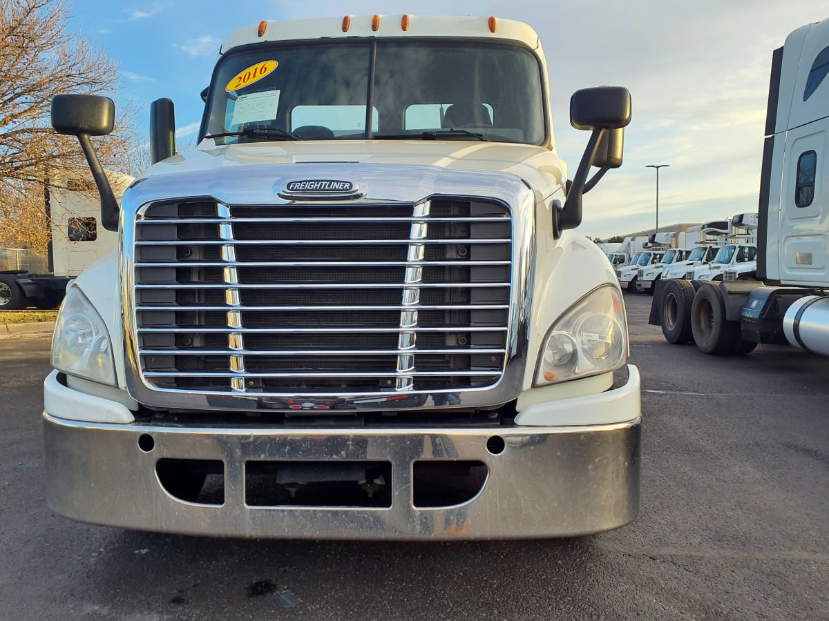 2016 Freightliner/Mercedes CASCADIA 125 669694