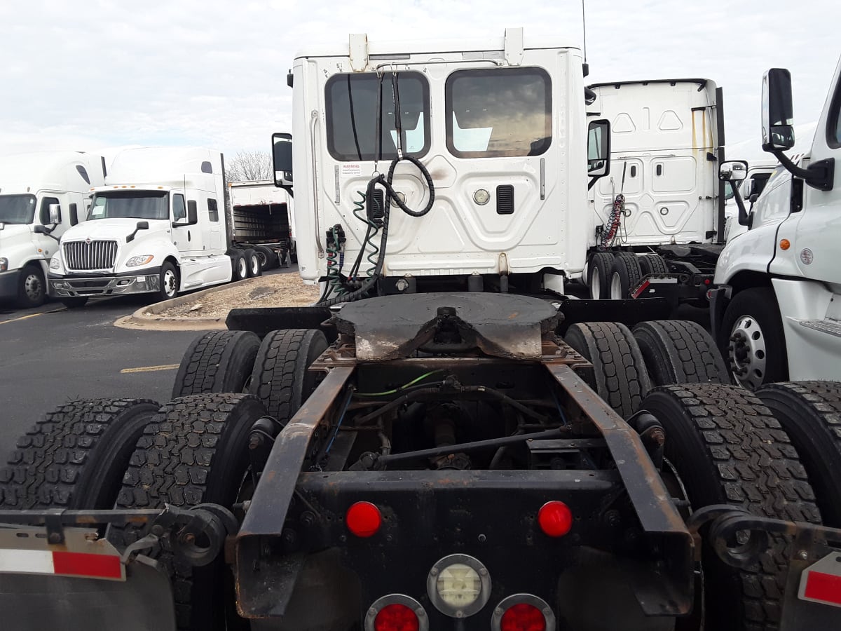 2016 Freightliner/Mercedes CASCADIA 125 669706