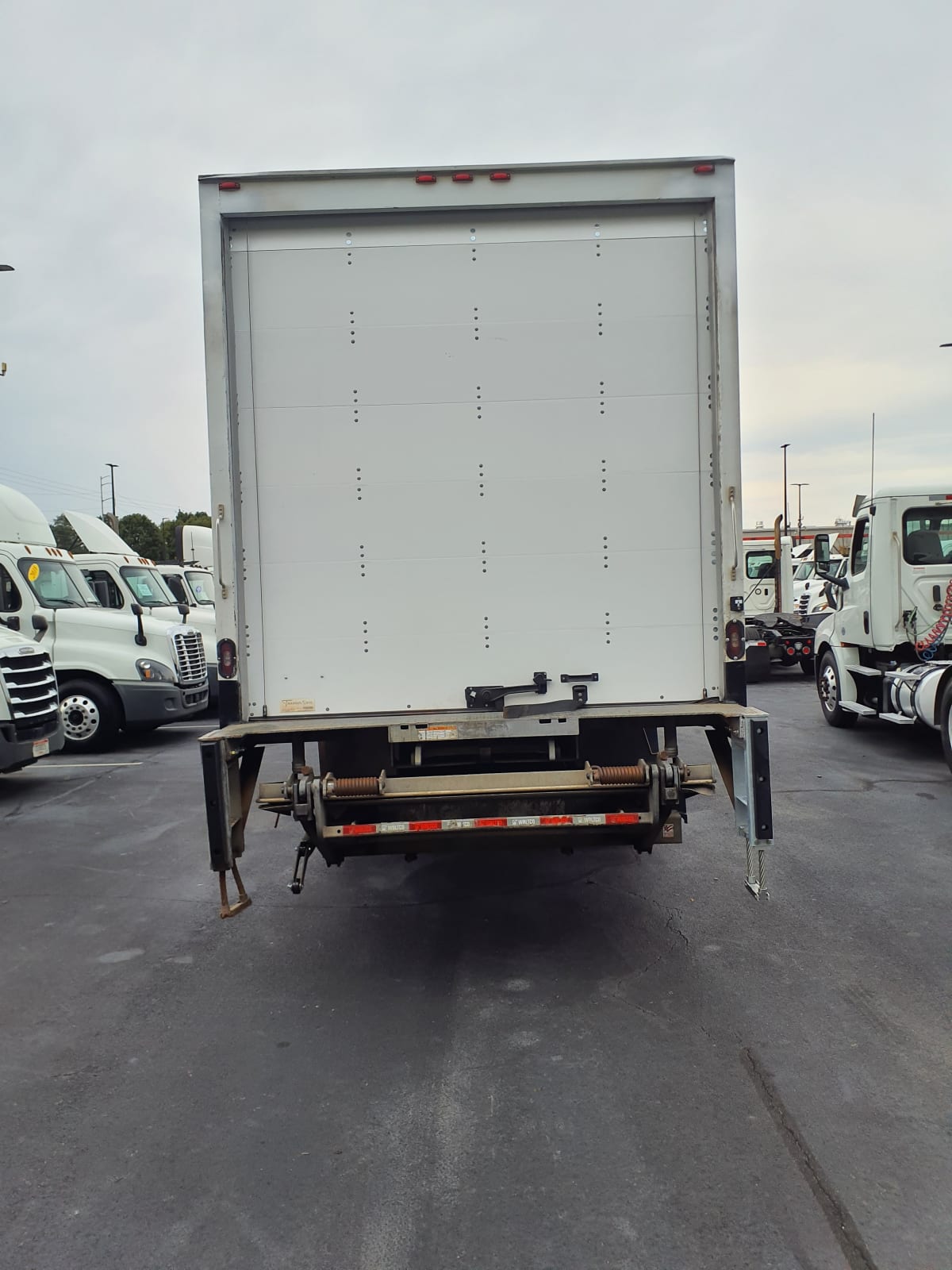 2017 Navistar International 4300 669734