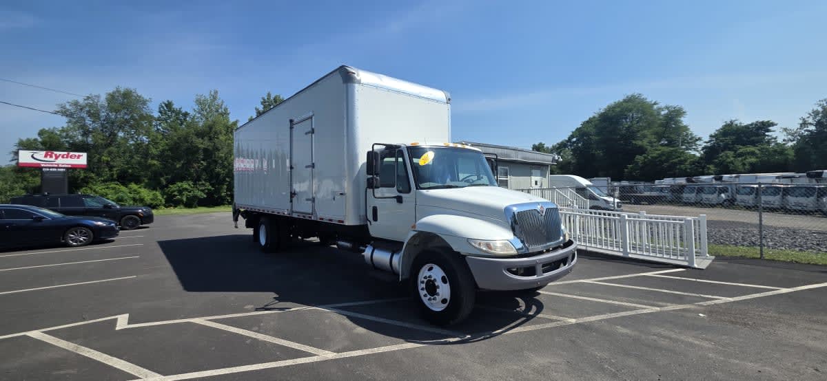 2017 Navistar International 4300 669739