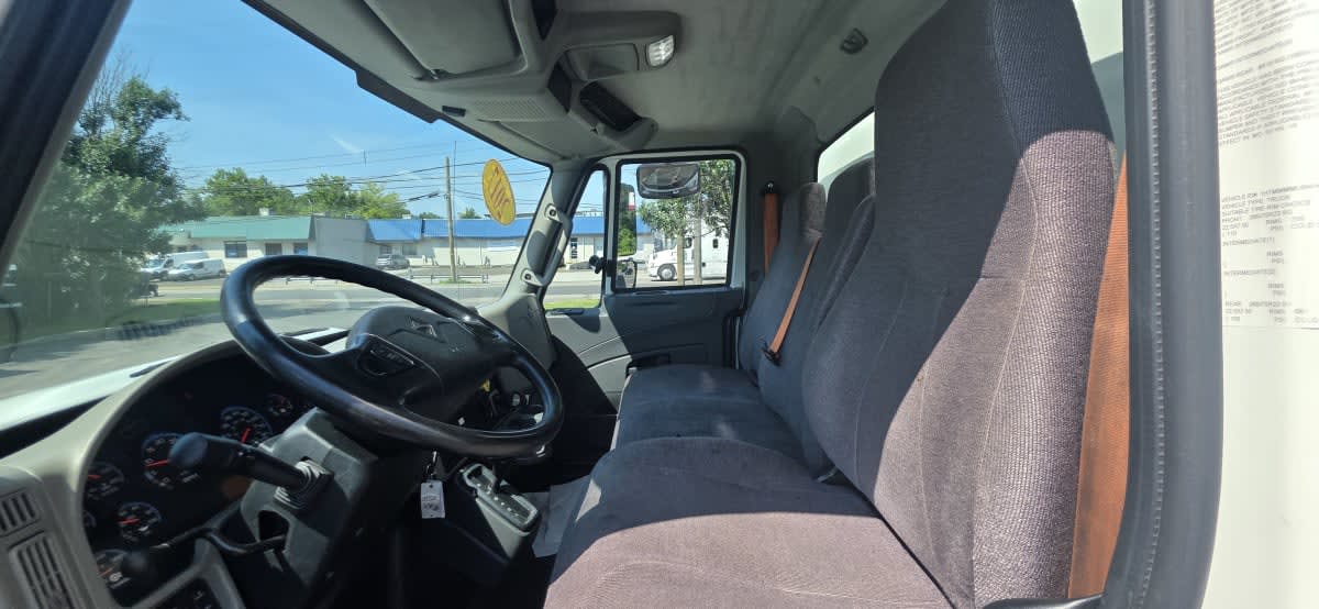 2017 Navistar International 4300 669739