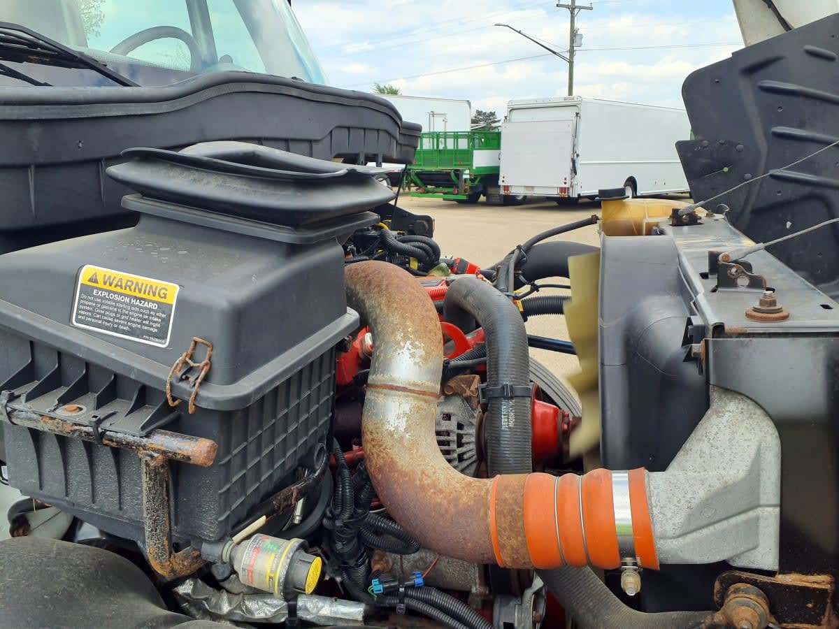 2017 Navistar International 4300 669823